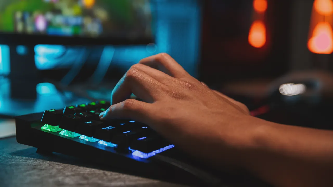 RGB billentyűzet egyéni hangulatot