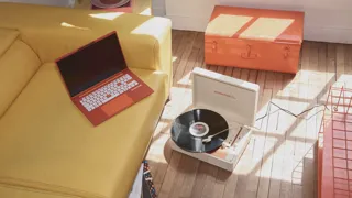 Packard Bell visszatér egy olcsó laptoppal